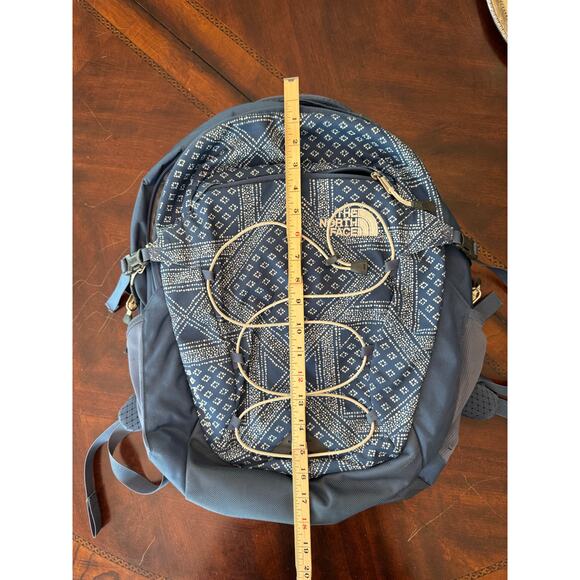 The North Face Borealis Classic - Shady Blue Bandana Backpack - Picture 8 of 9